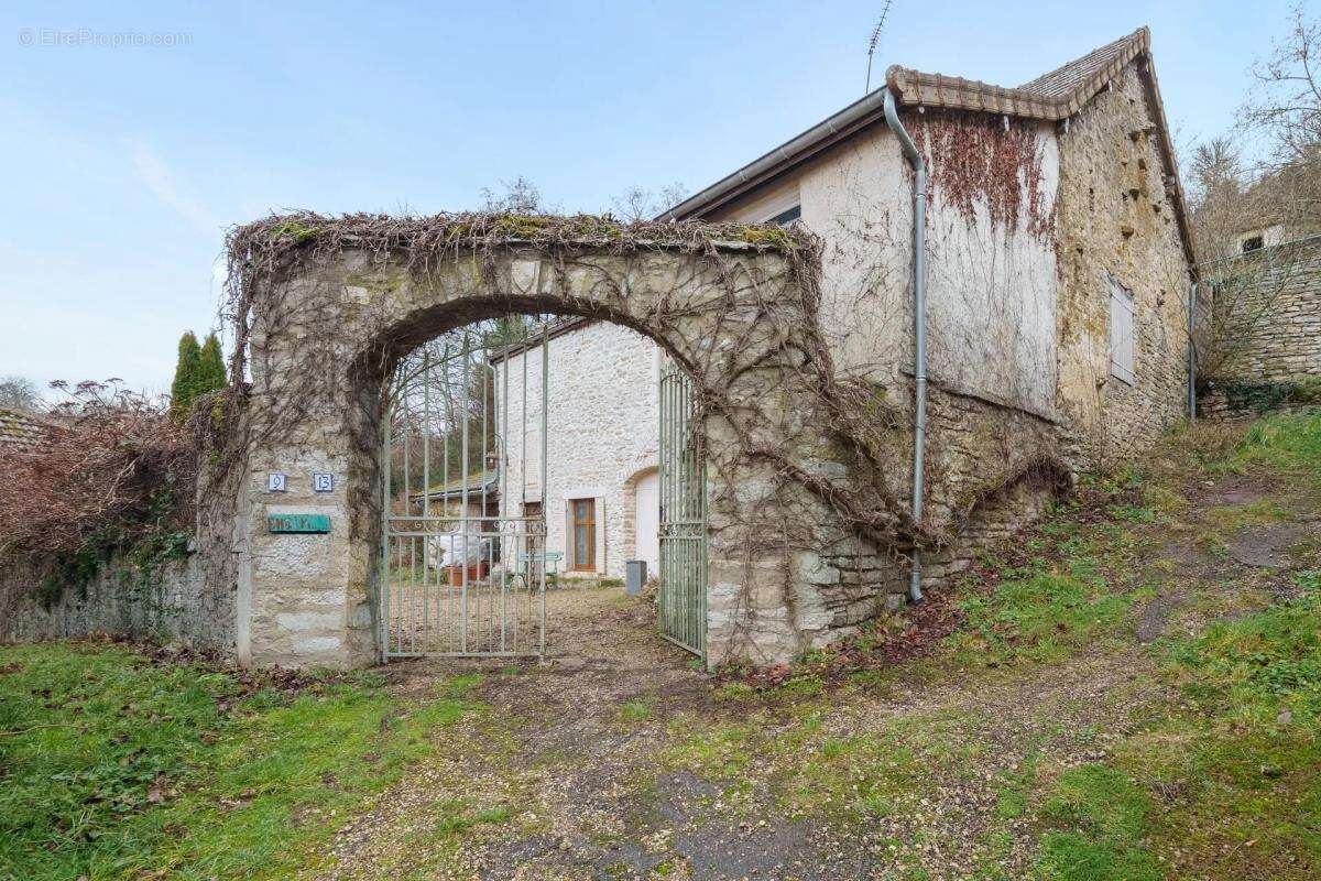 Maison à BAUBIGNY