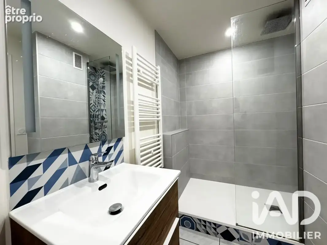Photo 1 - Appartement à SAINT-EGREVE