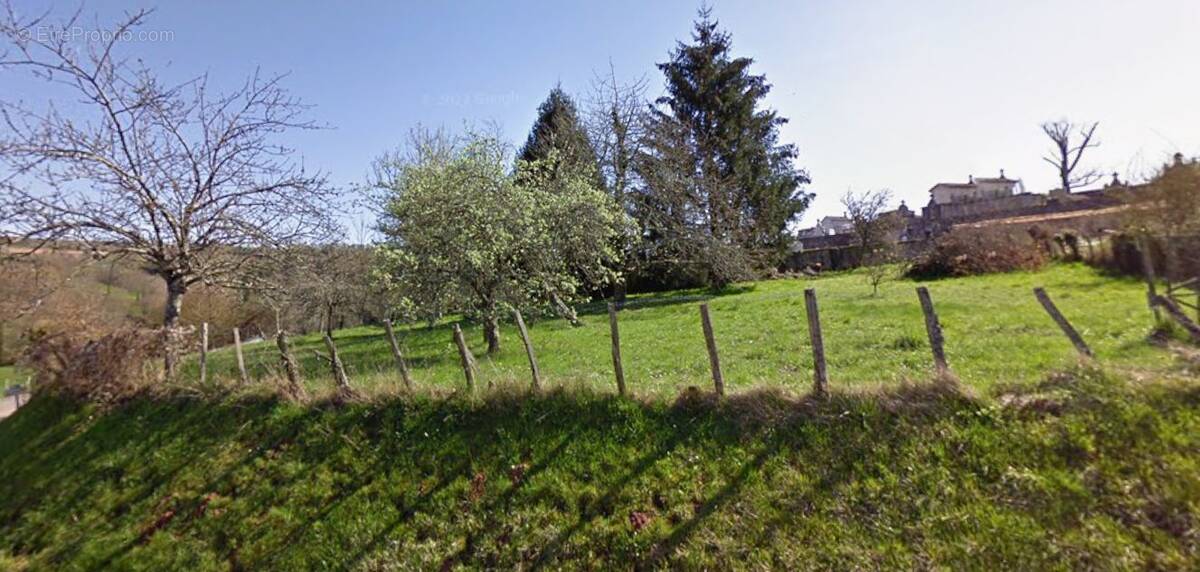 Terrain à PERIGUEUX