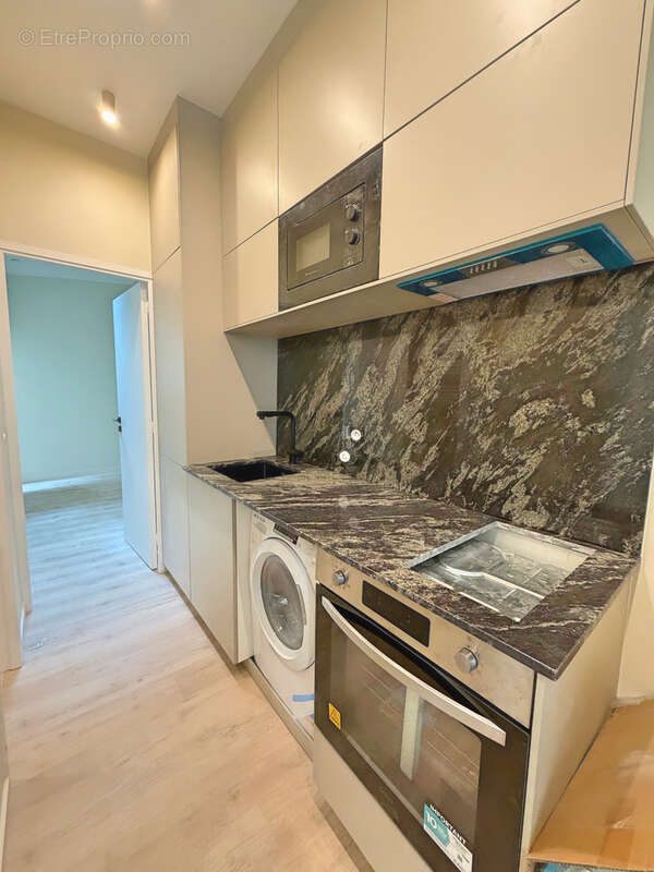Appartement à LEVALLOIS-PERRET