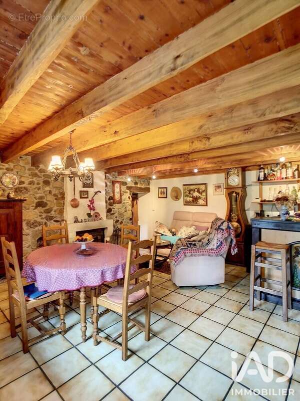 Photo 8 - Maison à CLARAFOND-ARCINE