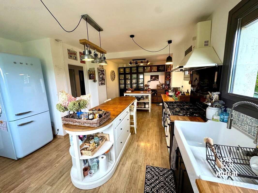 Maison à SAINTE-MARGUERITE-SUR-DUCLAIR