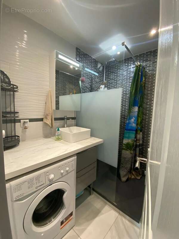 Appartement à LE PLESSIS-TREVISE