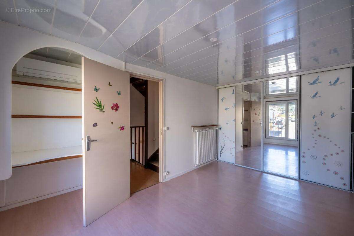Maison à FOSSES