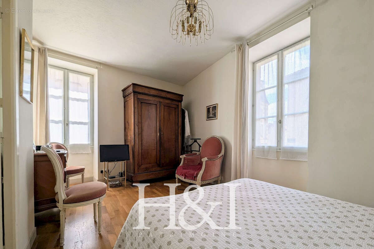 Maison à POITIERS