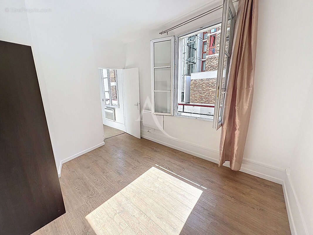 Appartement à PARIS-12E