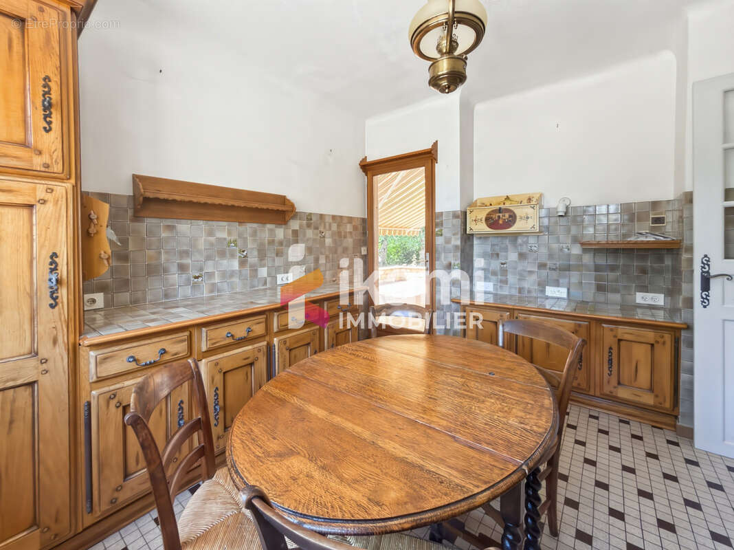 Maison 6 pièces de 135 m2 à Cheroy 89690 - photo 2