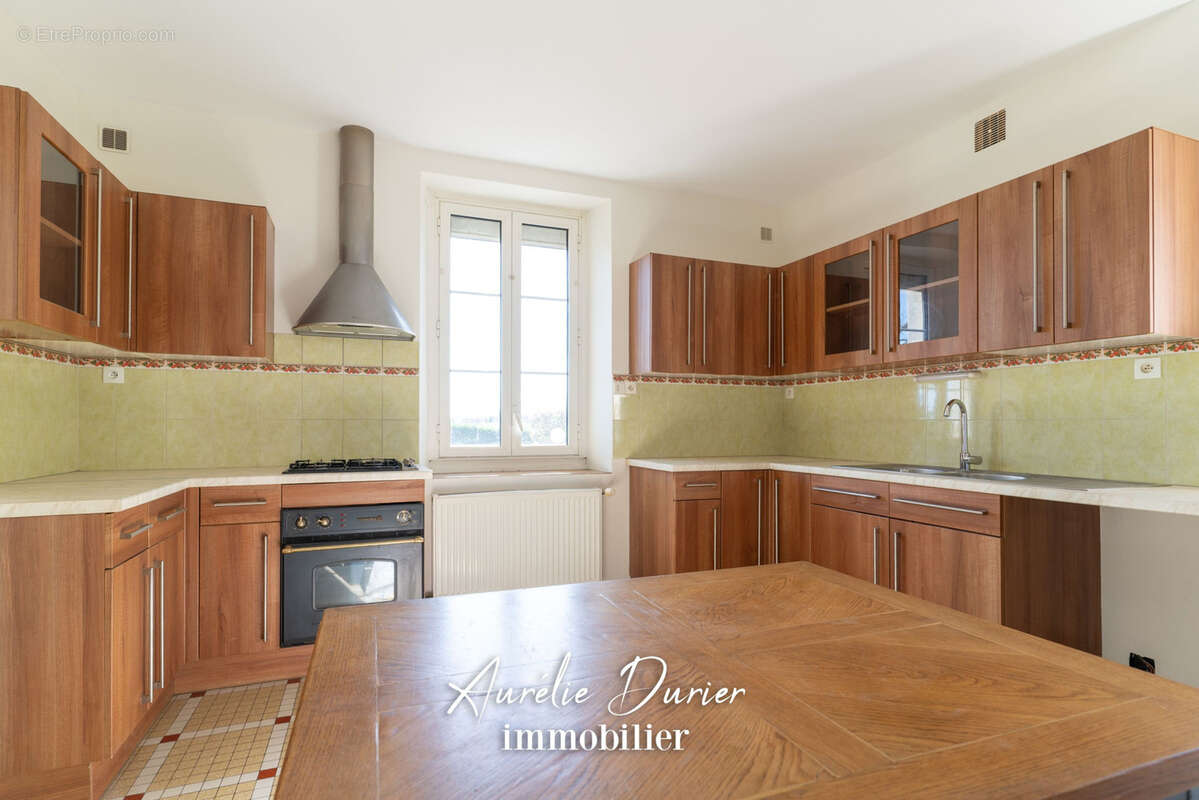 Maison à ROCHECORBON