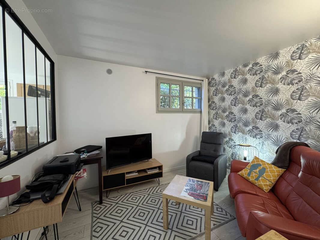 Maison à MESCHERS-SUR-GIRONDE