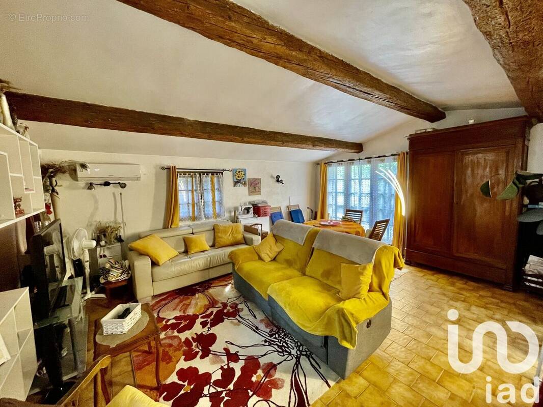 Photo 1 - Maison à SAINT-MATHIEU-DE-TREVIERS