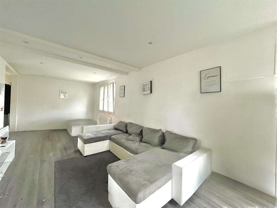 Maison à BILLY-SUR-AISNE