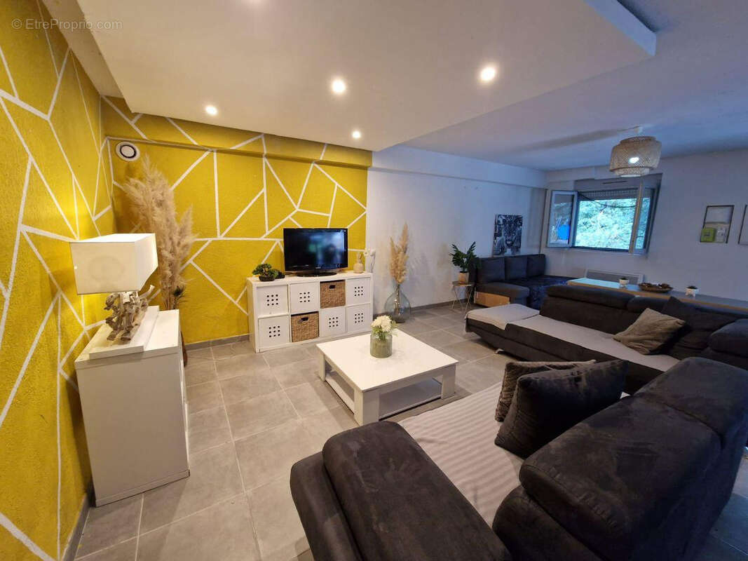 Appartement à LABARTHE-INARD