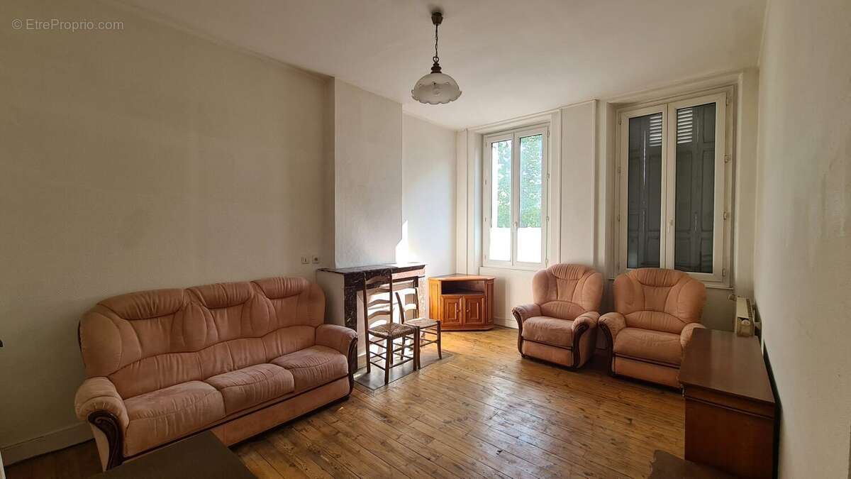 Appartement à SAINT-ETIENNE