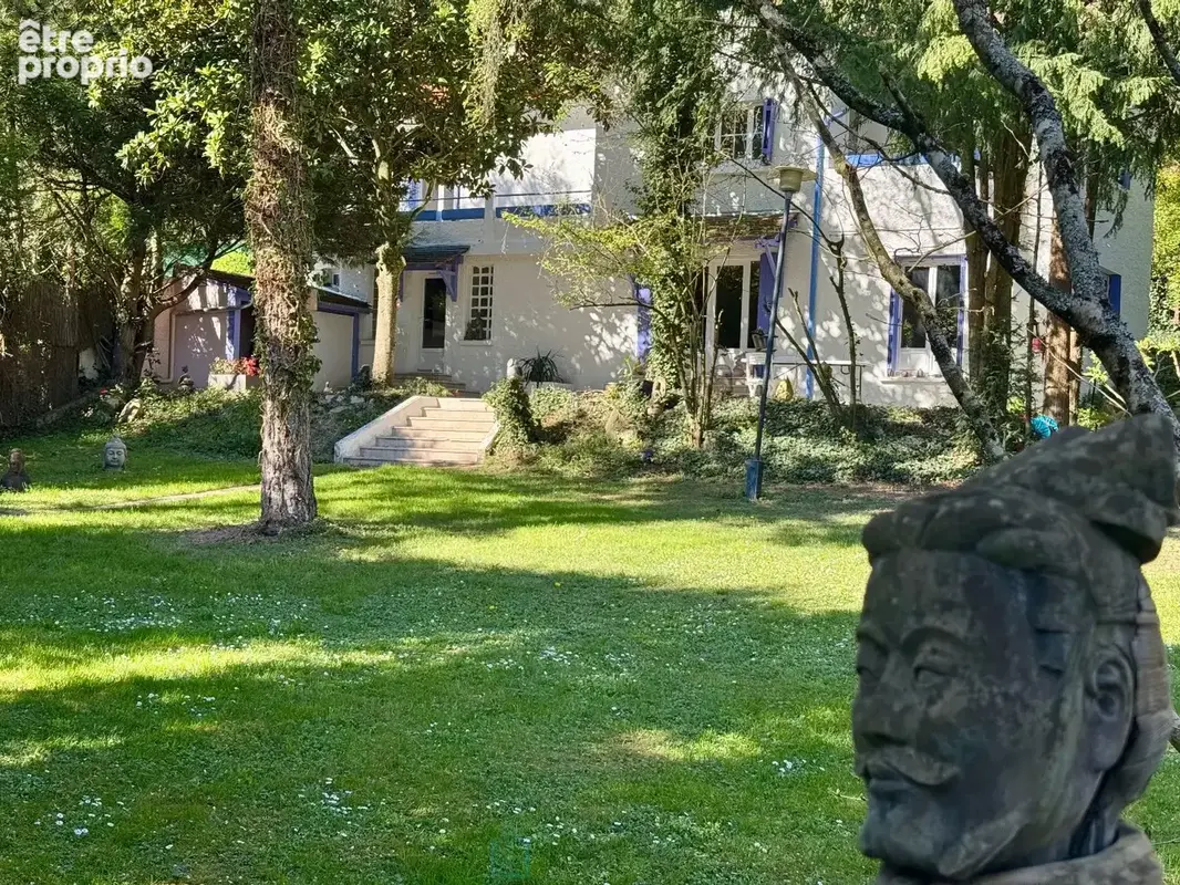 Une propriété confidentielle au cur d'un parc arboré - photo 2