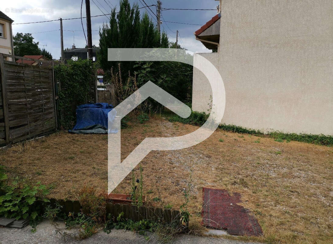 Commerce à VIRY-CHATILLON