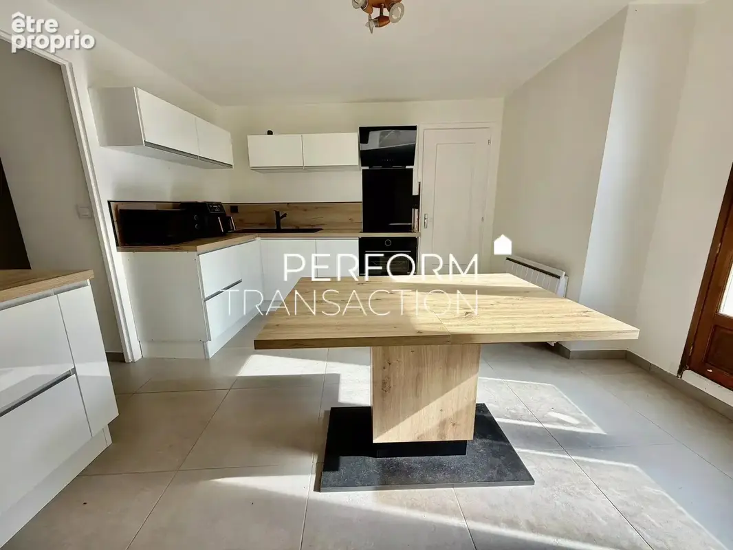 SAINT GEORGES DE COMMIERS-Appartement T4 dans maison de village - photo 6
