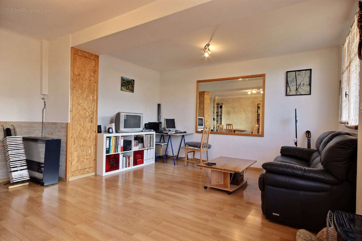 Appartement à MARSEILLE-13E