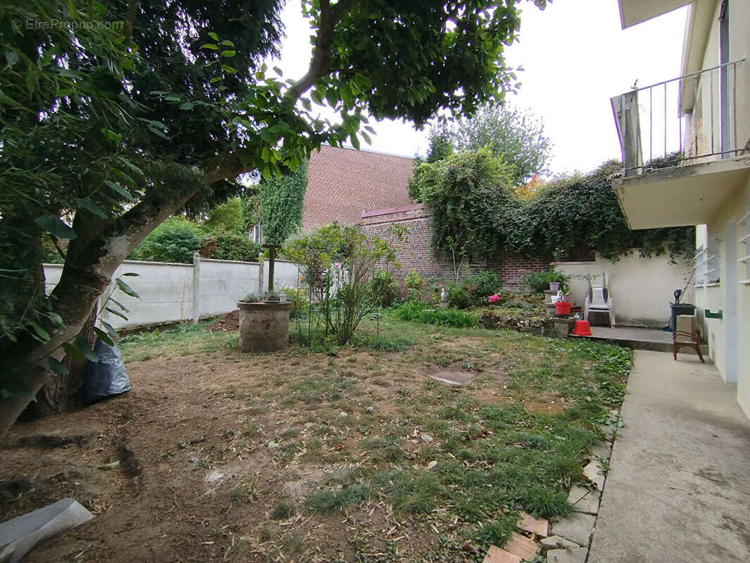 Maison à SAINT-QUENTIN