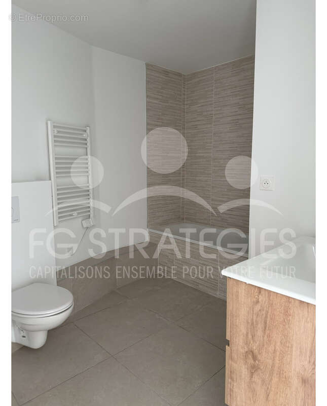 Montpellier beaux-arts studio 25m2 + parking  - frais de notaire offerts - photo 5