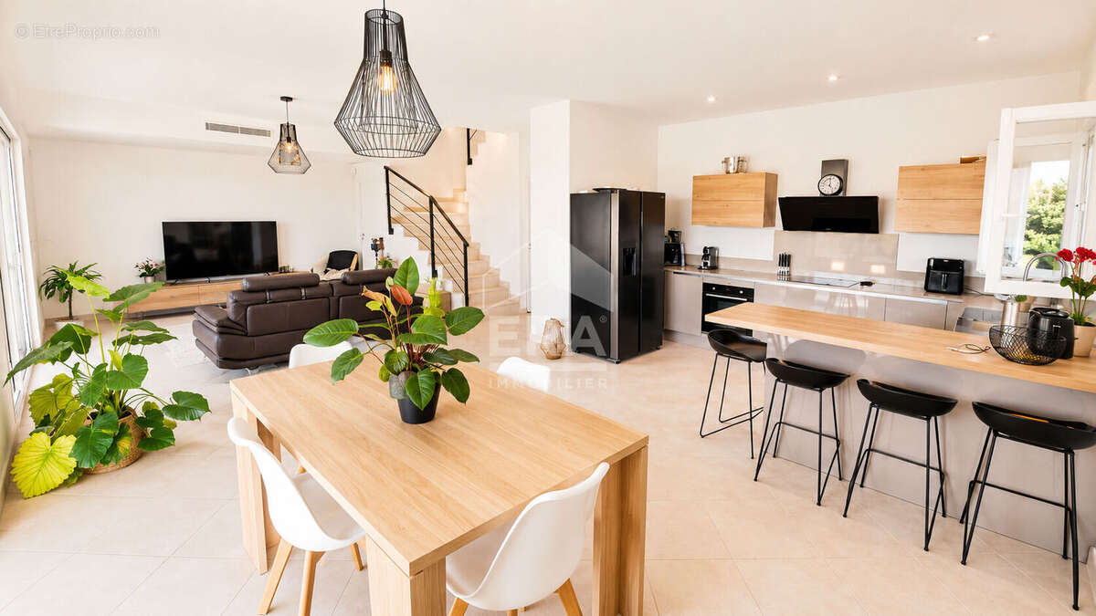Maison 150m² à la gaude - photo 2