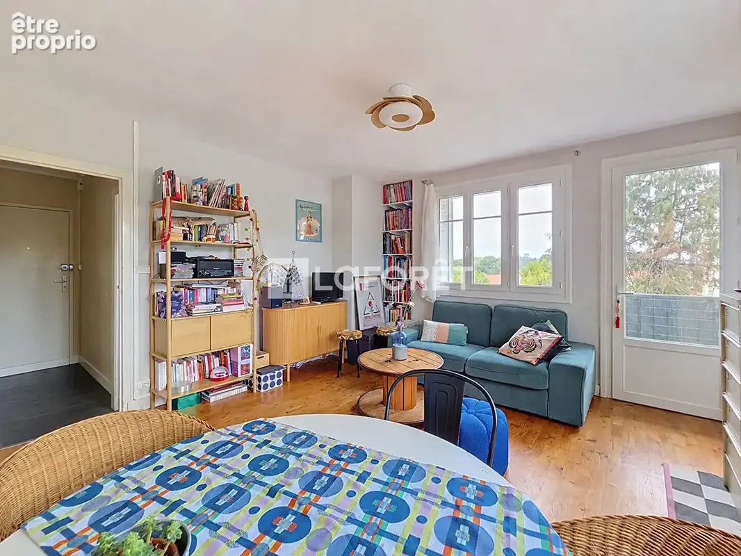 Appartement T3 avec balcon, cave et parking Orthez 3 pièce(s) 54m² - photo 2