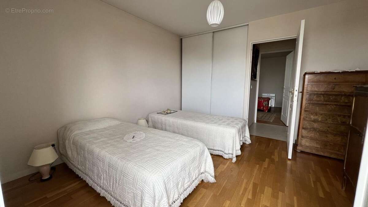 Photo 8 - Appartement à LA TOUR-DE-SALVAGNY