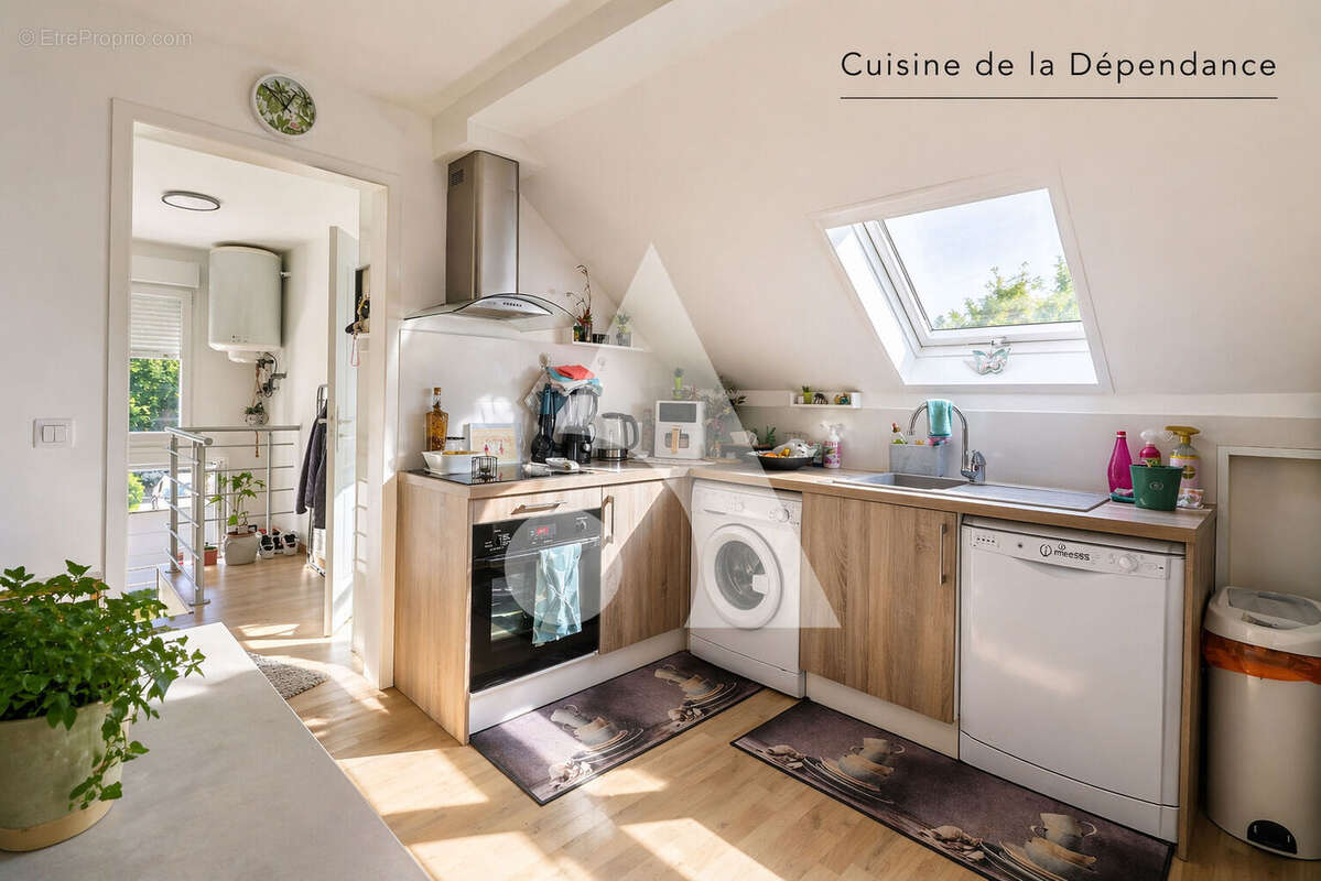 Maison à MERY-SUR-OISE