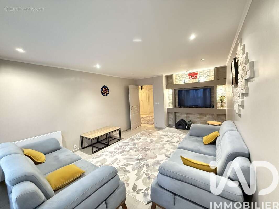 Photo 2 - Appartement à VILLENEUVE-SAINT-GEORGES