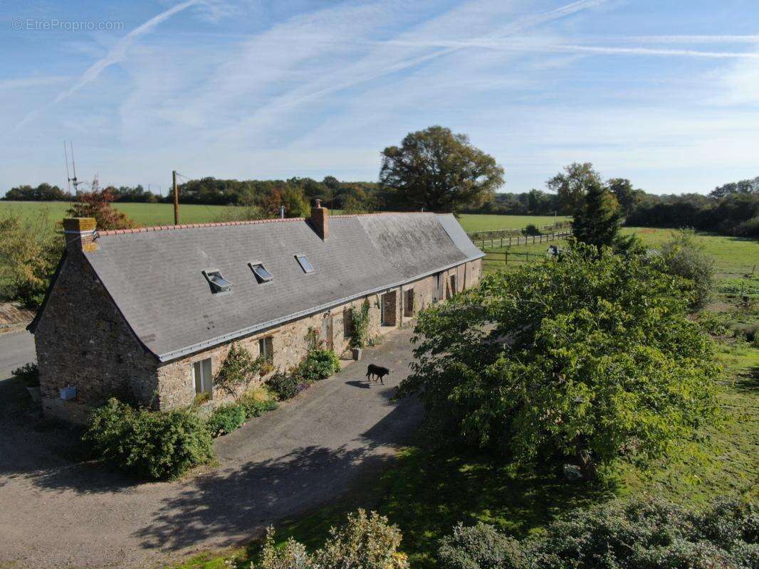 Ferme sur 30 ha avec longere et dependance - photo 8