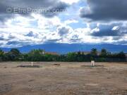 Terrain à BOURG-DE-PEAGE