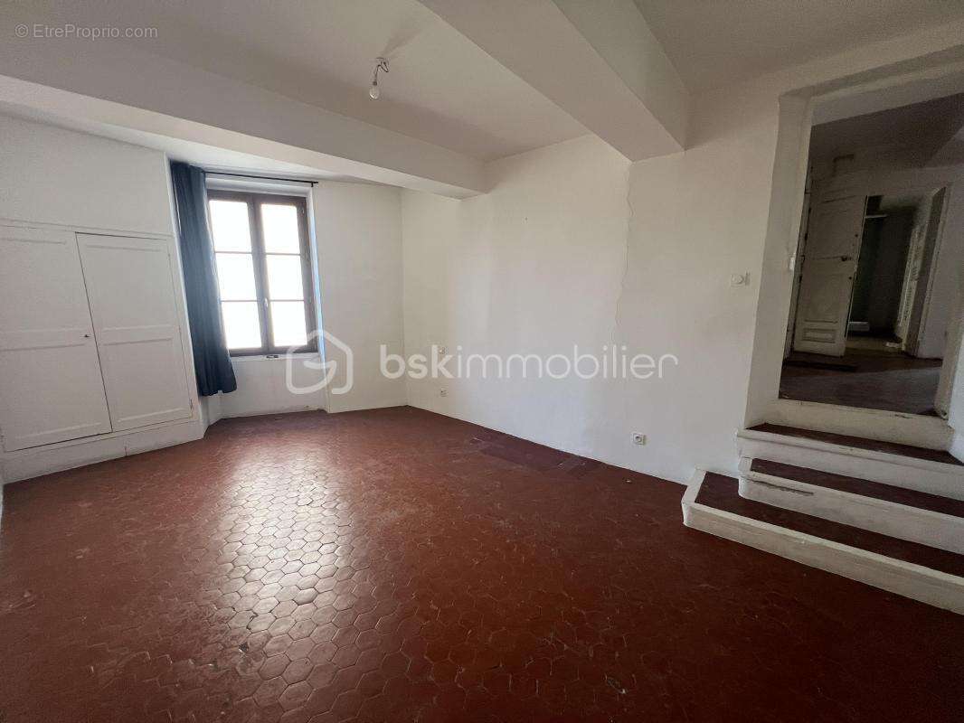 Appartement à LAMBESC