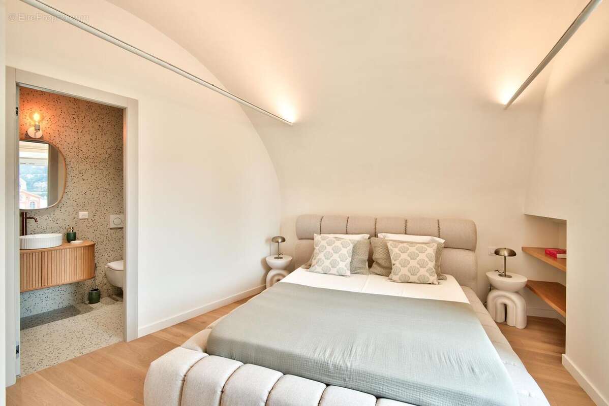 Appartement 65 m² à Villefranche-Sur-Mer  - photo 9