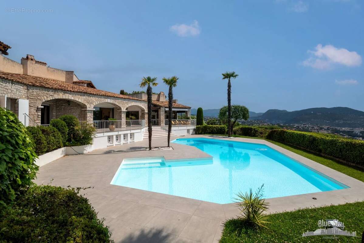 COLLINES NICOISES - NICE PESSICART - Villa individuelle 8/9 pièces - vue panoramique ville et mer - piscine - photo 22