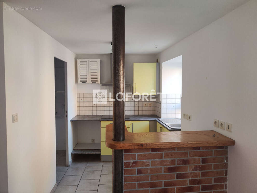 Plus de 70 m² de charme au coeur de Goudelin, à deux pas du littoral ! - photo 5