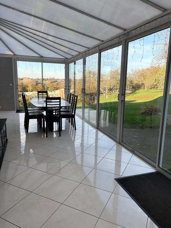 Appartement à OISSEAU