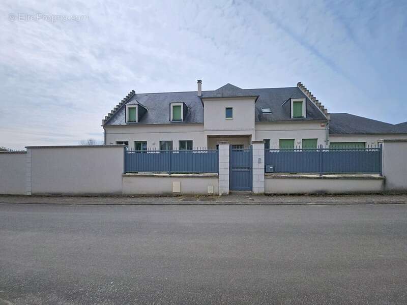 Maison à CHASSEMY