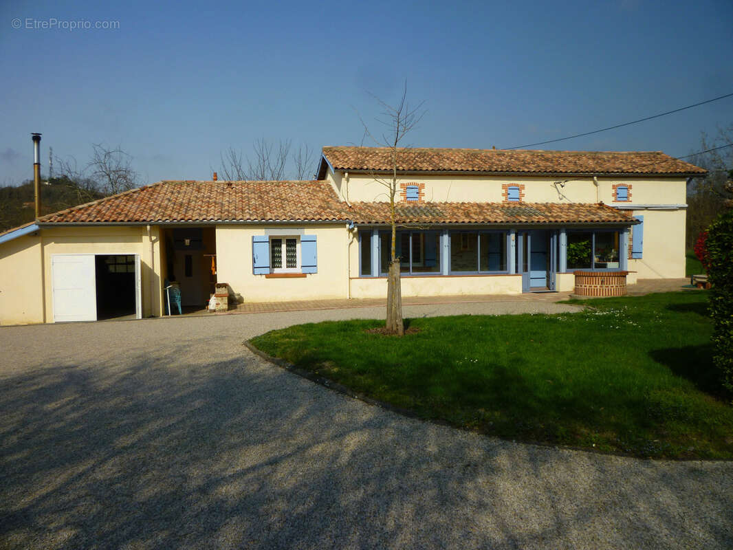 A vendre - maison de plain pied en pierres 130 m2 - villeneuve sur lot - photo 2