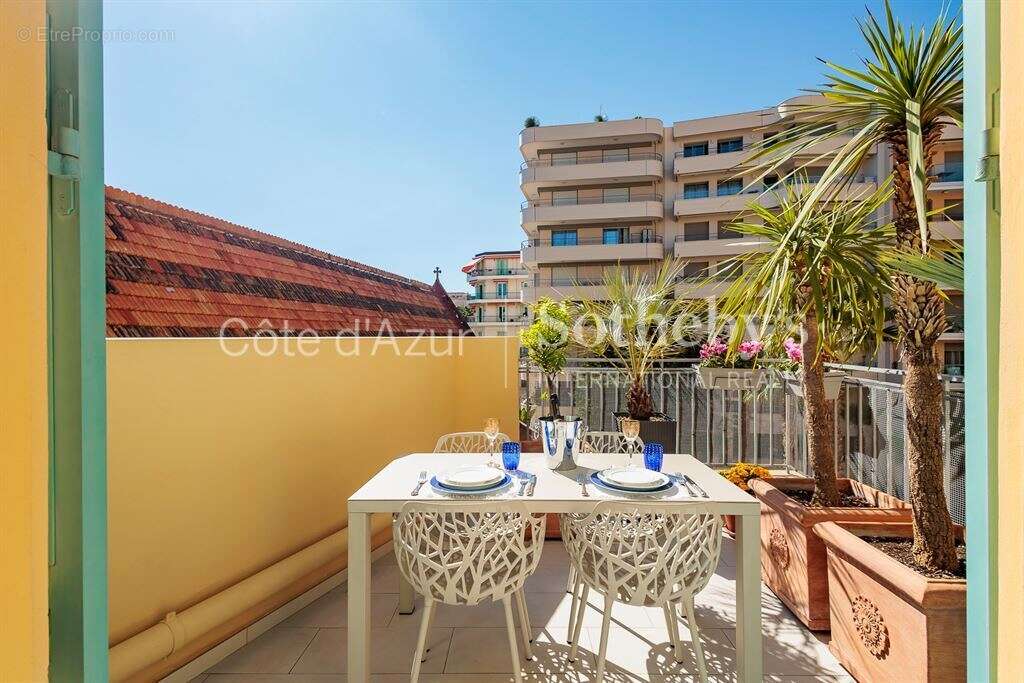 Appartement à MENTON