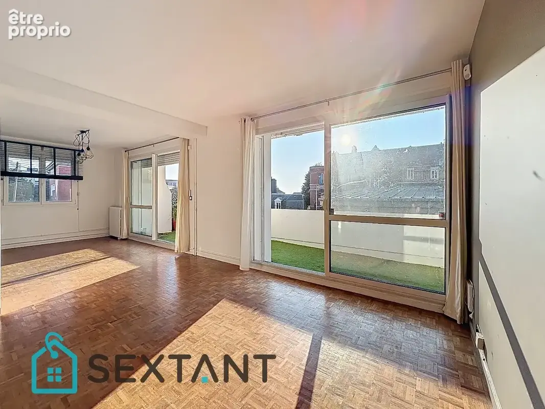 Appartement de 115 m2 avec terrasse plein sud entre centre ville et la plage - photo 3
