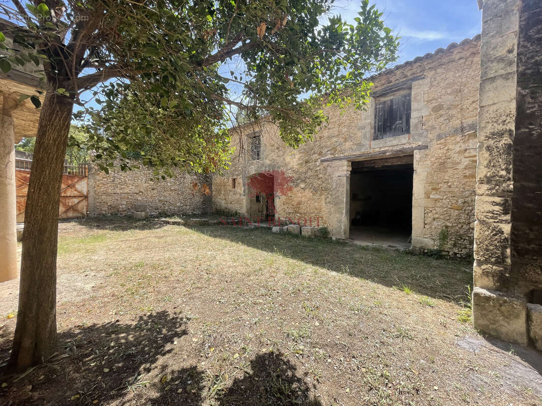 Maison à SAINT-BAUZILLE-DE-LA-SYLVE