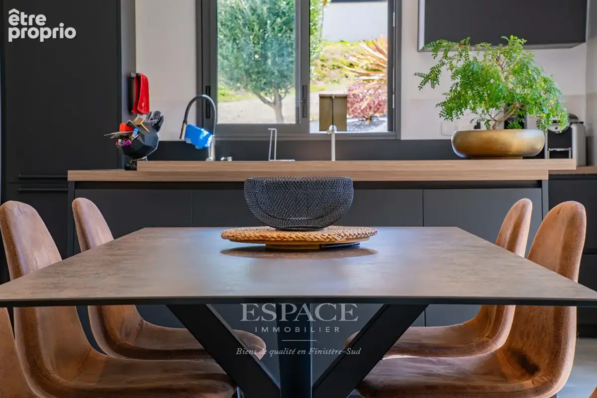 La Forêt Fouesnant - Maison contemporaine aux lignes élégantes, entre bourg et littoral - photo 7