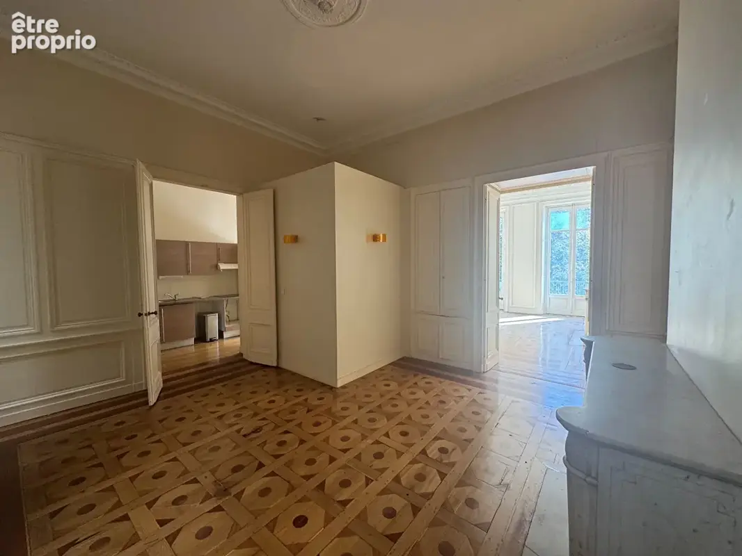 Bordeaux Cours Xavier Arnozan / Jardin Public - Appartement de 86m² avec balcon et cave - photo 5