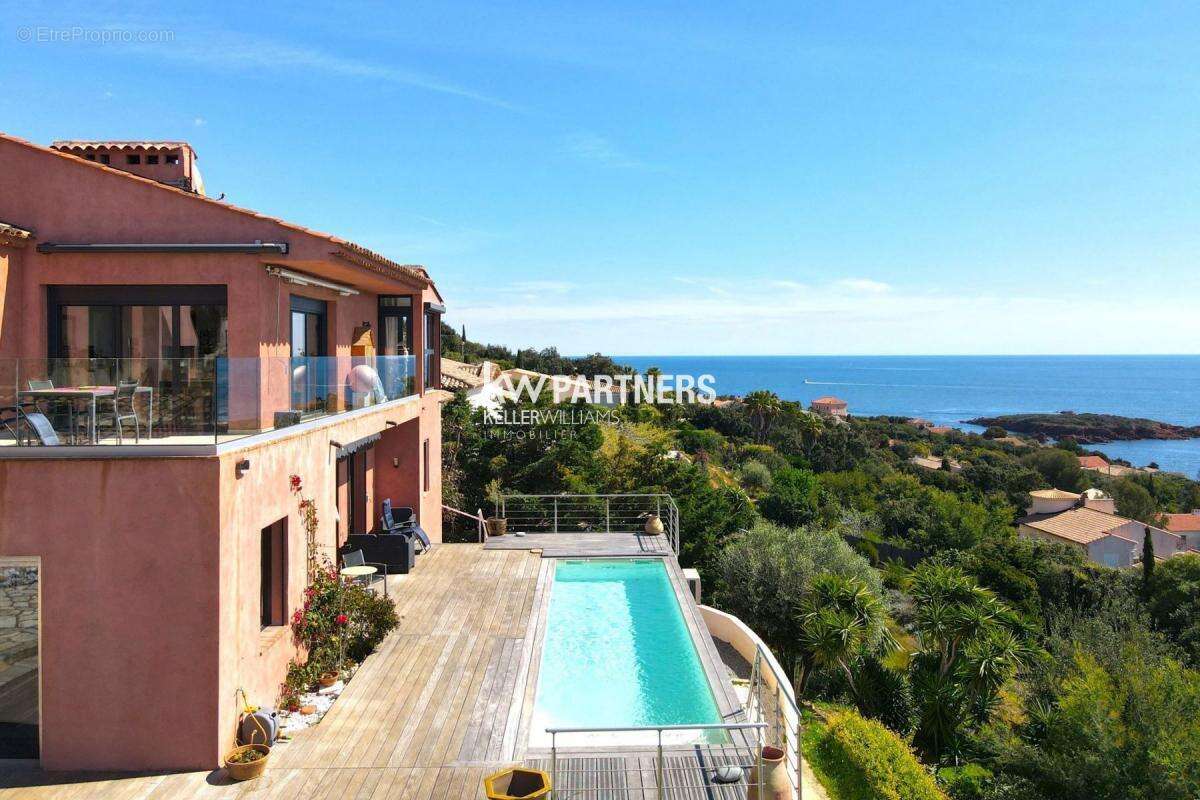 Maison à SAINT-RAPHAEL