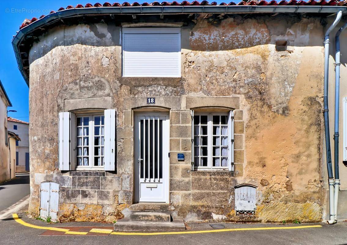 Appartement à JONZAC