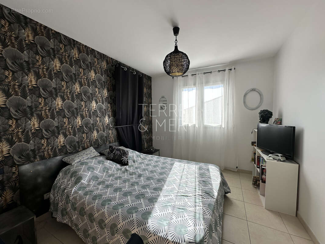 Maison 3 faces sur 492 m2 de terrain avec piscine à Latour-Bas-Elne. - photo 14