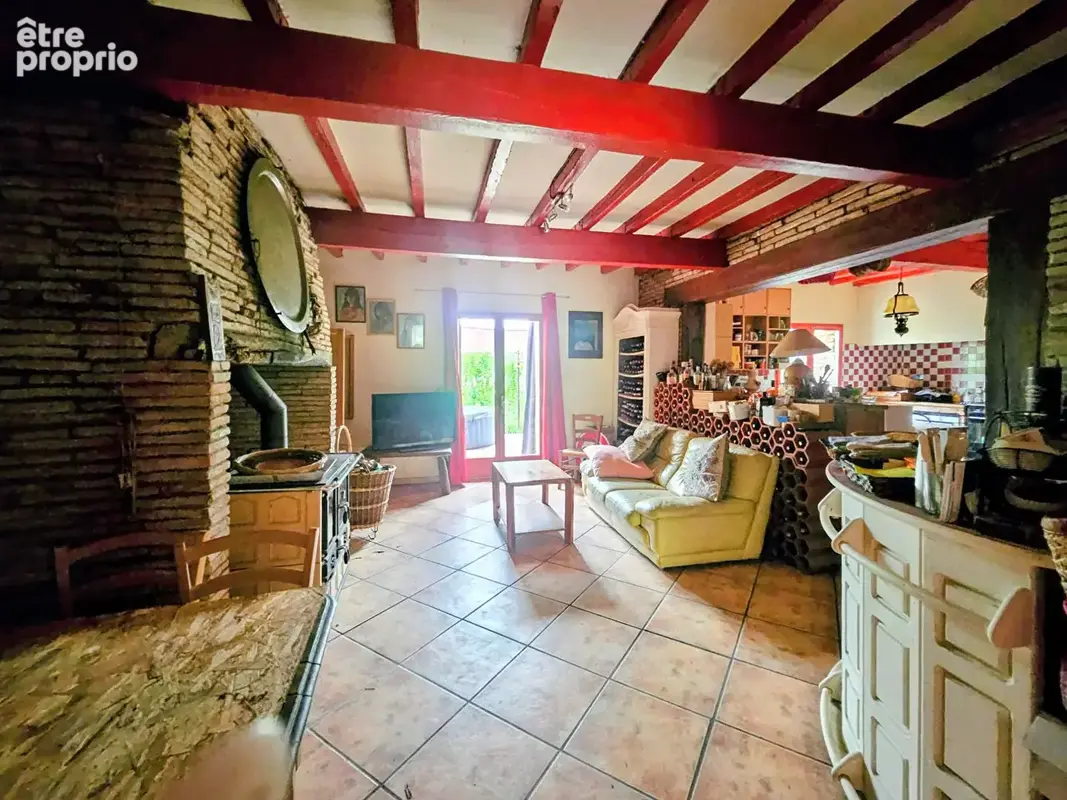 Maison Saint Rustice 5 pièces. - photo 9