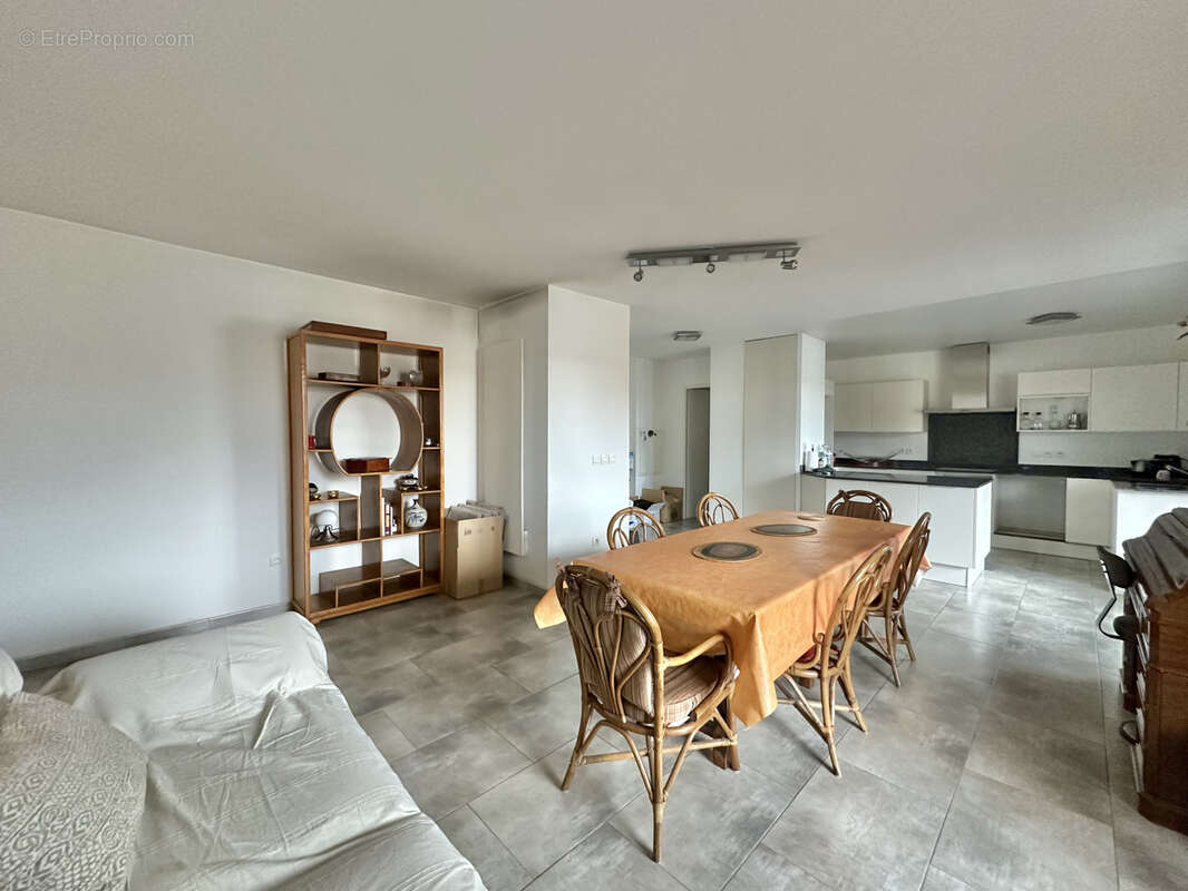 Appartement à CHAMPS-SUR-MARNE