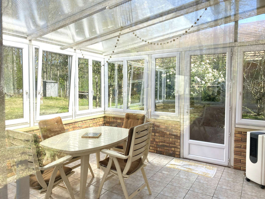 Maison à BAZOCHES-SUR-LE-BETZ