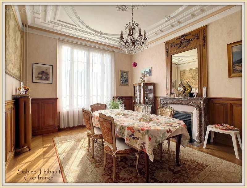 Maison à AUBIGNE-RACAN