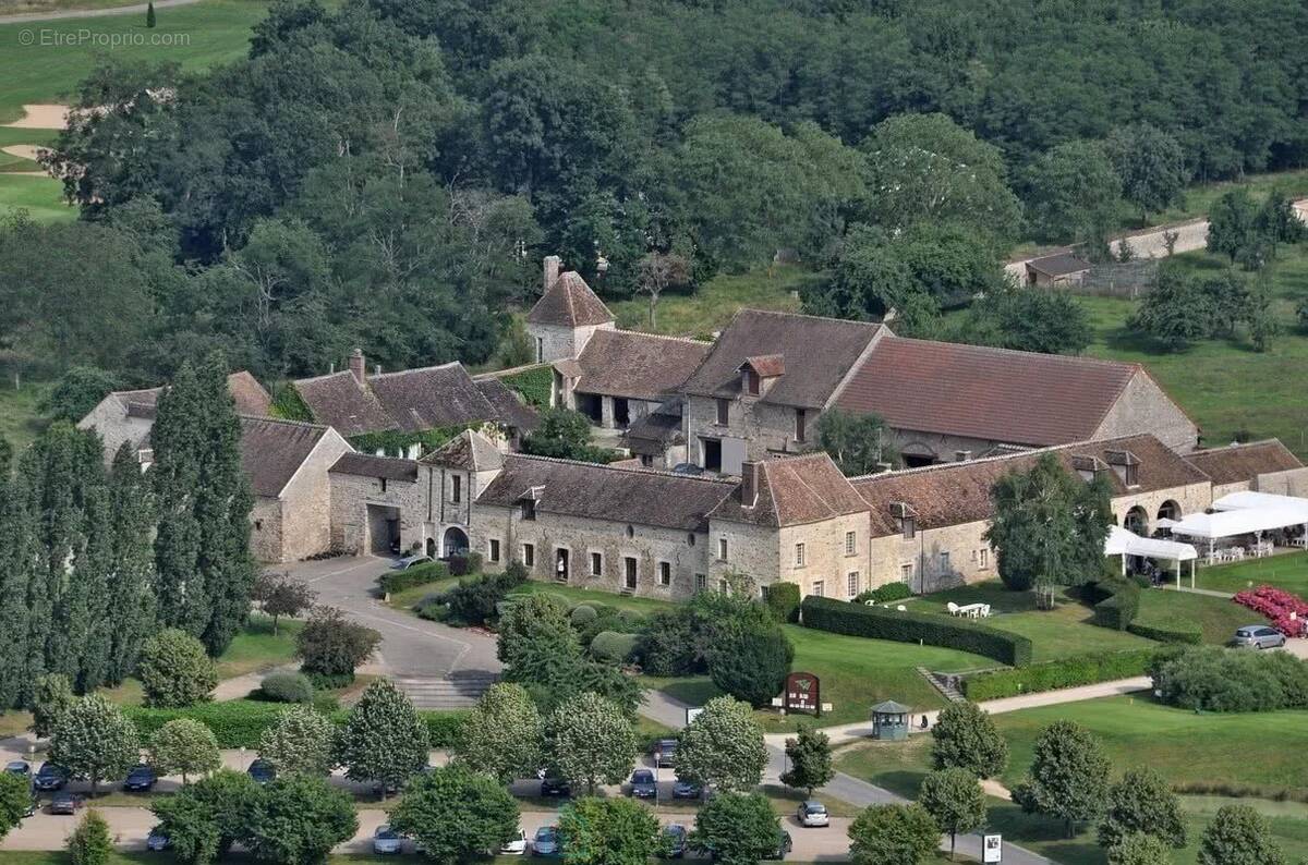 Maison à FONTAINEBLEAU
